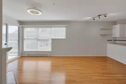 Breakfast Nook Photo of 204 943 W 8th Avenue, Vancouver, BC