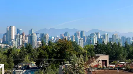 Hallway Photo of 204 943 W 8th Avenue, Vancouver, BC