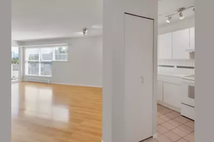 Walk-In Closet Photo of 204 943 W 8th Avenue, Vancouver, BC