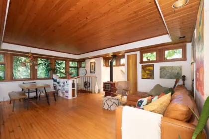Kitchen Photo of 368 Eagles Nest Road, Bowen Island, BC