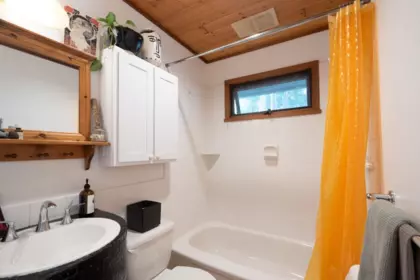 Office / Den Photo of 368 Eagles Nest Road, Bowen Island, BC