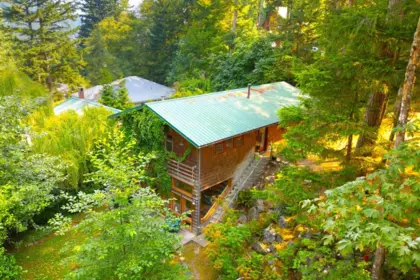 Street View Photo of 368 Eagles Nest Road, Bowen Island, BC