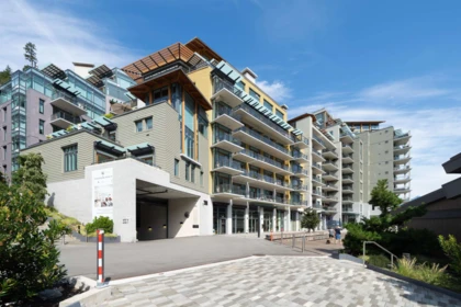 305 6707 Nelson Avenue, West Vancouver, BC, West Vancouver — Apartment/Condo for sale