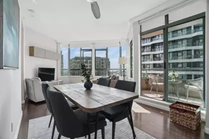 Dining Area Photo of 1306 1383 Howe Street, Vancouver, BC