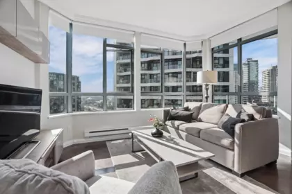 1306 1383 Howe Street, Vancouver, BC, Vancouver — Apartment/Condo for sale