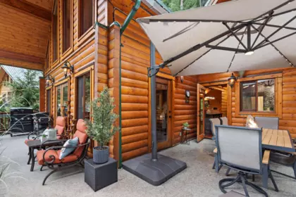 Community Amenities Photo (Clubhouse) of 15041 Root Roundabout, Sunshine Valley, BC