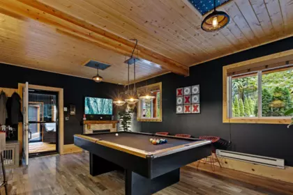 Hot Tub / Spa Photo of 15041 Root Roundabout, Sunshine Valley, BC