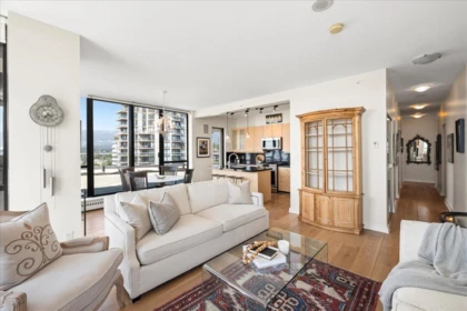 PH2 124 W 1st Street, North Vancouver, BC, North Vancouver — Apartment/Condo for sale