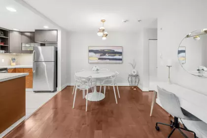 Kitchen Island Photo of 78 728 W 14th Street, North Vancouver, BC