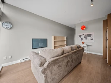 301 4372 Fraser Street, Vancouver, BC, Vancouver — Apartment/Condo for sale