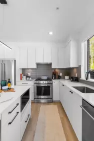 Kitchen Photo of 313 2771 Montrose Avenue, Abbotsford, BC