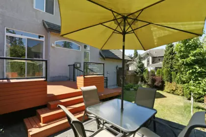 Basement Recreation Room Photo of 15319 36 Avenue, Surrey, BC