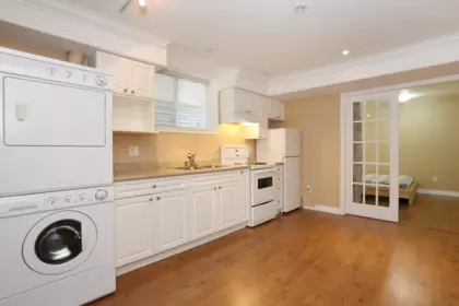 Powder Room Photo of 15319 36 Avenue, Surrey, BC