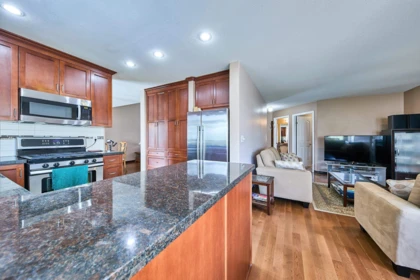 Breakfast Nook Photo of 2944 Valleyvista Drive, Coquitlam, BC