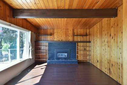 Breakfast Nook Photo of 4726 Laurel Avenue, Sechelt, BC