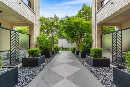305 168 E 35th Avenue, Vancouver, BC, Vancouver — Apartment/Condo for sale