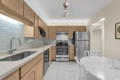Kitchen Island Photo of 151 8600 Lansdowne Road, Richmond, BC