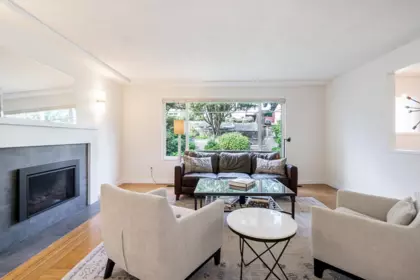Family Room Photo of 206 Clearview Drive, Port Moody, BC