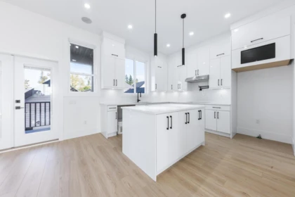 Living Room Photo of 6221 148 Street, Surrey, BC