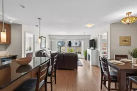221 15745 Croydon Drive, Surrey, BC