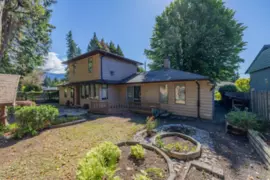 2495 Lauralynn Drive, North Vancouver, BC