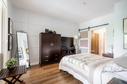 Hallway Photo of 315 10180 153 Street, Surrey, BC