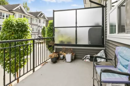 Basement Recreation Room Photo of 24 14433 60 Avenue, Surrey, BC