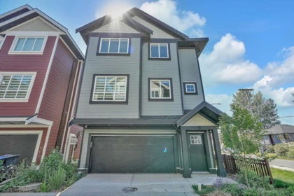 16 608 Ewen Avenue, New Westminster, BC, New Westminster — Single Family Residence for sale