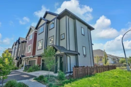16 608 Ewen Avenue, New Westminster, BC