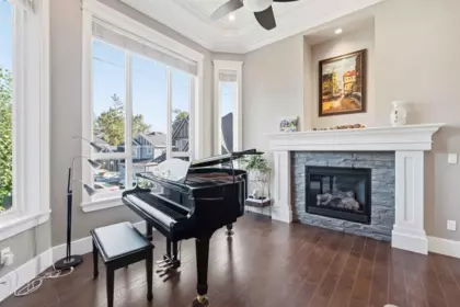 Family Room Photo of 17726 102 Avenue, Surrey, BC