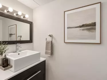 Kitchen Photo of 603 2020 Fullerton Avenue, North Vancouver, BC