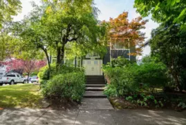 2308 W 14th Avenue, Vancouver, BC