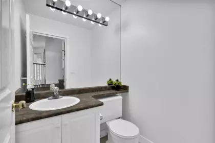 Entry Foyer Photo of 27 6518 121 Street, Surrey, BC