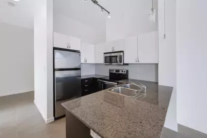 Pantry Photo of 522 13789 107a Avenue, Surrey, BC