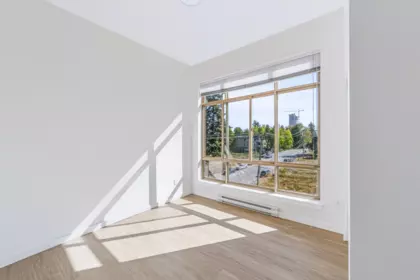 Powder Room Photo of 522 13789 107a Avenue, Surrey, BC