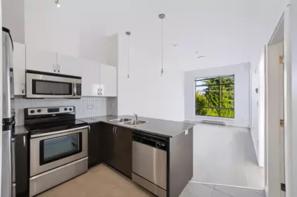 Primary Bedroom Photo of 522 13789 107a Avenue, Surrey, BC