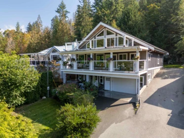 5222 Wesjac Road, Pender Harbour, BC, Pender Harbour — Single Family Residence for sale