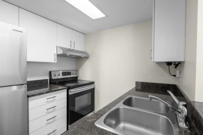607 55 Tenth Street, New Westminster, BC, New Westminster — Apartment/Condo for sale