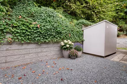 Garden / Landscaping Photo of 20 3350 Elmwood Drive, Abbotsford, BC