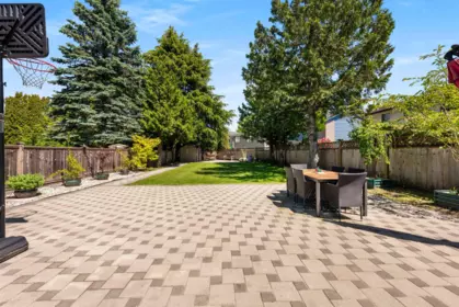 Hot Tub / Spa Photo of 9611 Mcburney Drive, Richmond, BC