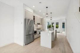 129 921 Grant Street, Coquitlam, BC