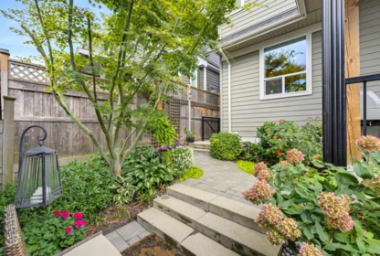 Loft / Bonus Room Photo of 2111 165b Street, Surrey, BC