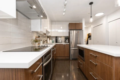 104 7131 Stride Avenue, Burnaby, BC, Burnaby — Apartment/Condo for sale