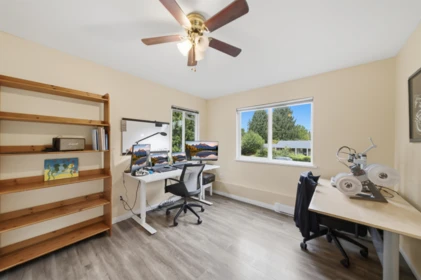 Basement Recreation Room Photo of 12092 Glenhurst Street, Maple Ridge, BC
