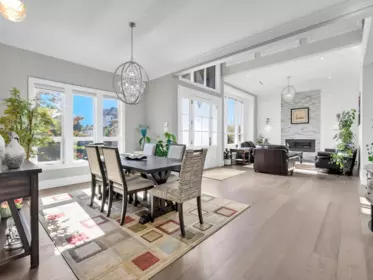 15949 39a Avenue, Surrey, BC, Surrey — Single Family Residence for sale