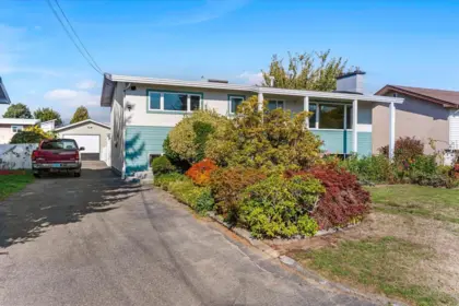 46705 Emerald Drive, Chilliwack, BC, Chilliwack — Single Family Residence for sale