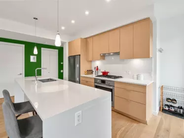 104 108 E 35th Avenue, Vancouver, BC, Vancouver — Apartment/Condo for sale