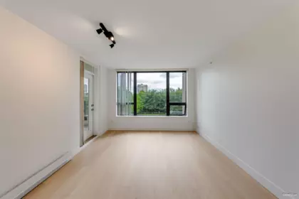 408 7138 Collier Street, Burnaby, BC, Burnaby — Apartment/Condo for sale