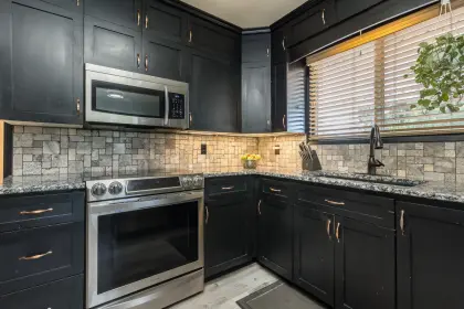 10059 Dublin Drive, Chilliwack, BC, Chilliwack — Single Family Residence for sale