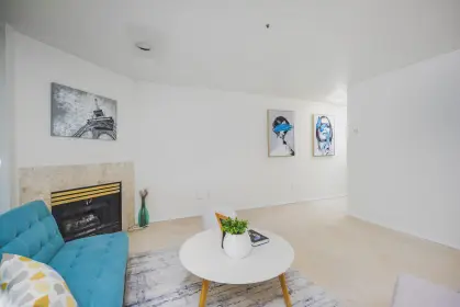 201 7700 Gilbert Road, Richmond, BC, Richmond — Apartment/Condo for sale